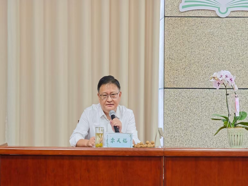 JVkS_1789116037639075525.jpg 李.jpg